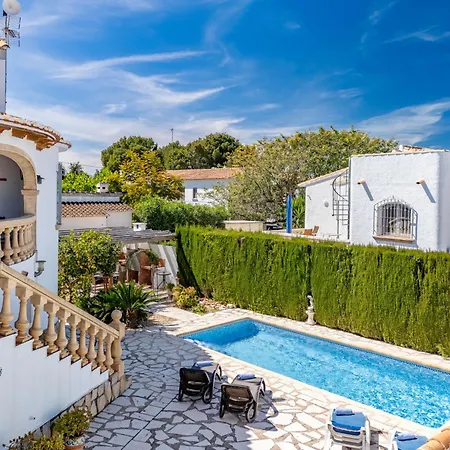 Tulipanes By Interhome Willa Denia