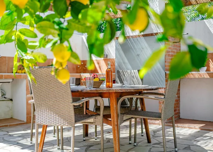 Tulipanes By Interhome Willa